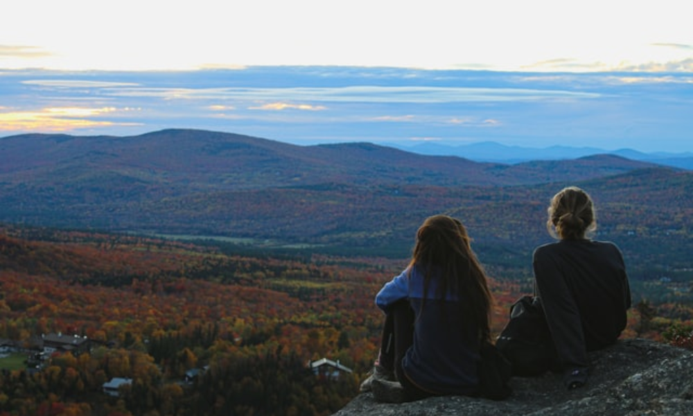 10 Healthy Thanksgiving Activities for Family & Friends