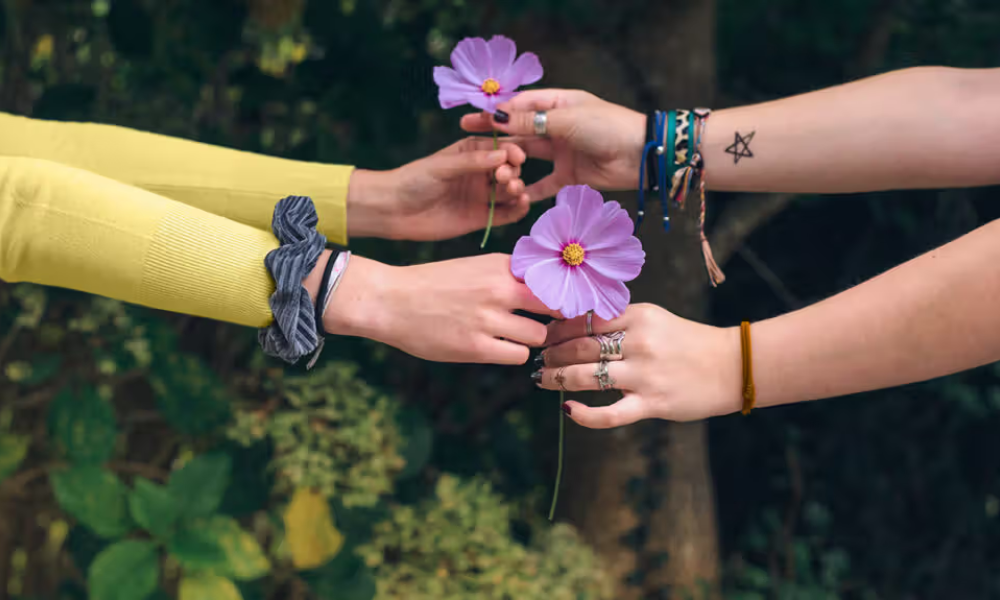 10 Healthy Thanksgiving Activities for Family & Friends