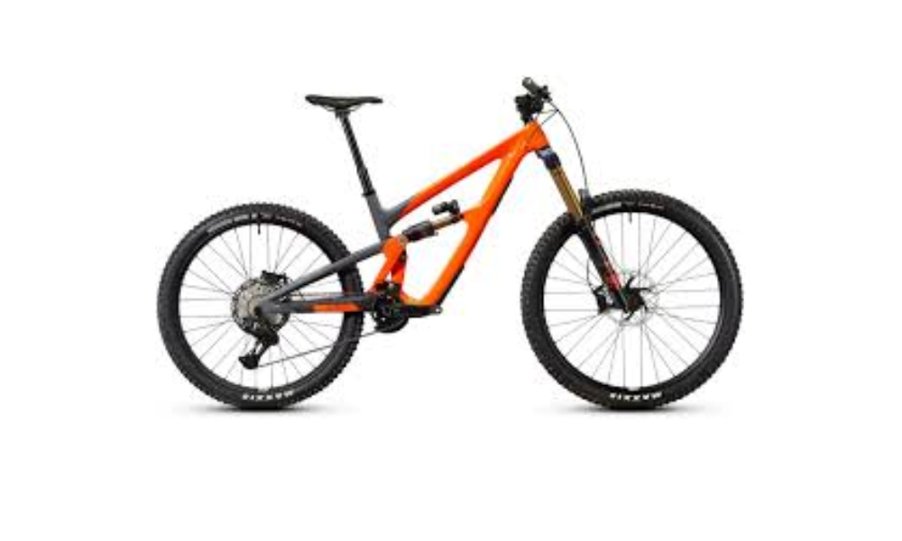 Enduro Excellence: The 10 Best Enduro Mountain Bikes of 2026